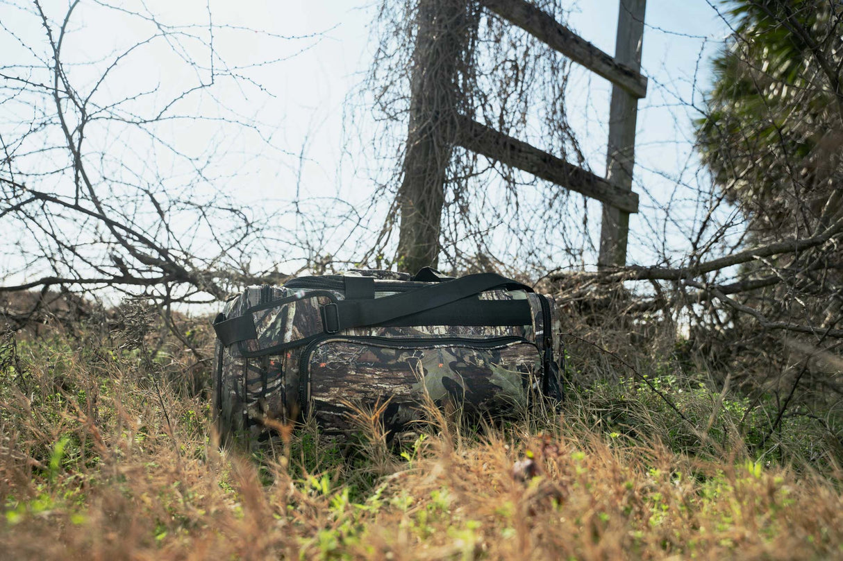 22" DuffelGear Buckhide Camo Duffel Bag