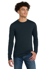District ® Perfect Tri ® Long Sleeve Tee