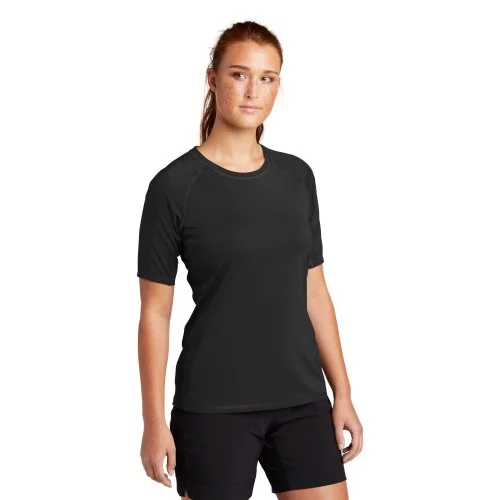 fuinloth Women's Basic Long Sleeve T Shirts, Crewneck Slim Fit Spandex Tops,  Plain Layer Underscrub Tees Black Small : : Clothing, Shoes &  Accessories